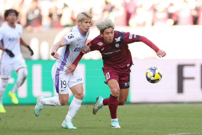 Nhận định Sanfrecce Hiroshima vs Vissel Kobe, 17h30 ngày 20/08 – VĐQG Nhật Bản 2 Màn chạm trán khó đoán giữa Sanfrecce Hiroshima vs Vissel Kobe